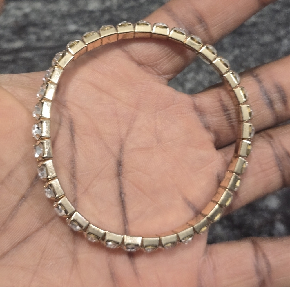 Macys Elegant Gold and Silver Tennis Bracelet Women New - Picture 9 of 10